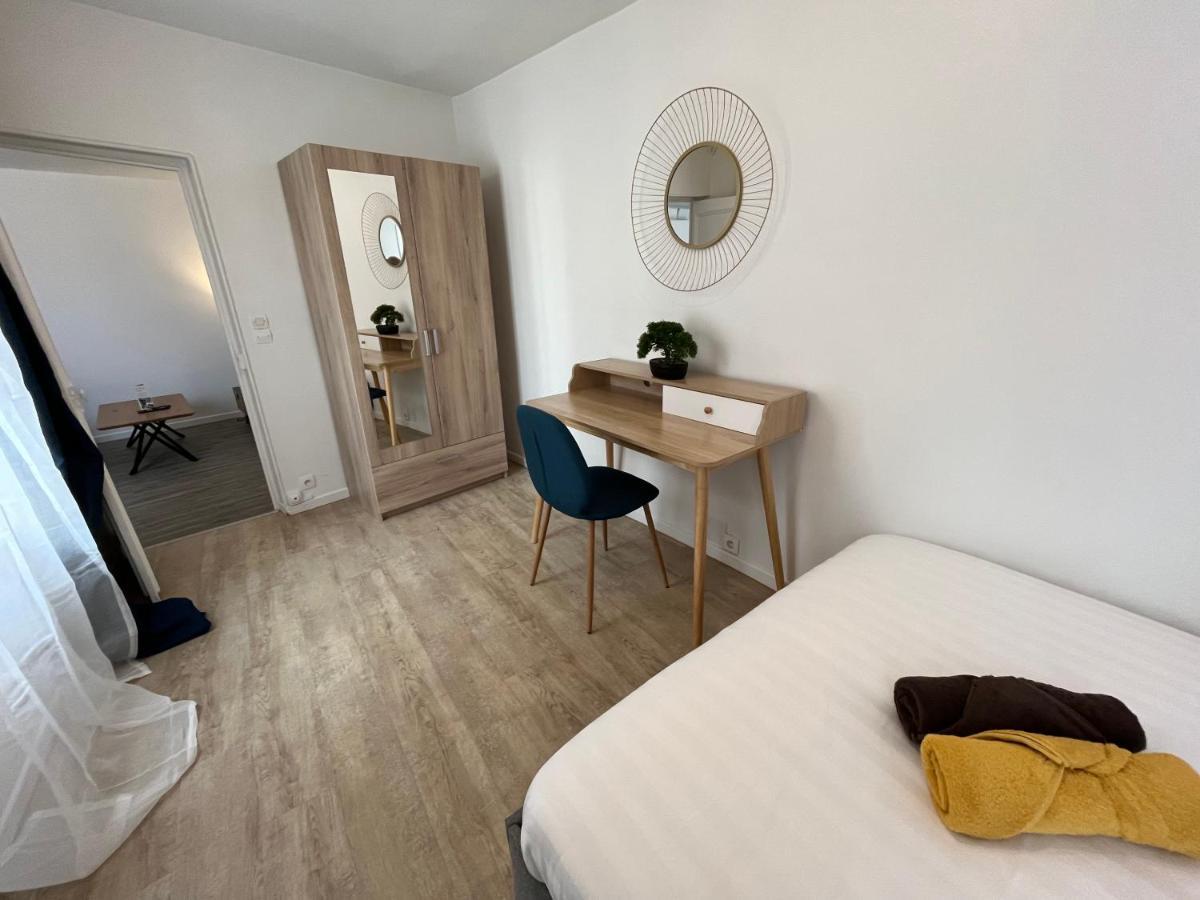 Ferienwohnung Le Voltaire Melun Exterior foto